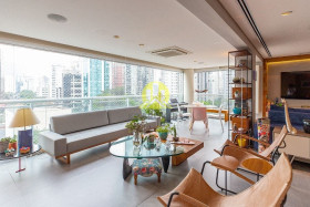 Apartamento com 3 Quartos à Venda, 201 m² em Itaim Bibi - São Paulo
