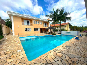 Casa com 5 Quartos à Venda, 800 m² em Condomínio Residencial Shamballa I - Atibaia