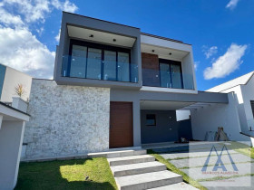 Casa de Condomínio com 3 Quartos à Venda, 226 m² em Cezar De Souza - Mogi Das Cruzes