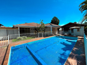 Casa com 4 Quartos à Venda, 703 m² em Lago Sul - Brasília