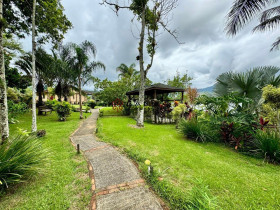 Casa com 9 Quartos à Venda, 1.000 m² em Ilha Grande - Angra Dos Reis