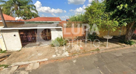 Casa com 2 Quartos à Venda, 250 m² em Jardim Do Bosque - Hortolândia