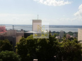 Casa de Condomínio com 4 Quartos à Venda, 537 m² em Menino Deus - Porto Alegre