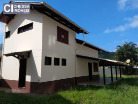 Casa com 2 Quartos para Alugar, 428 m² em Balneário Santa Clara - Itajaí