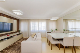 Apartamento com 3 Quartos à Venda, 103 m² em Bigorrilho - Curitiba
