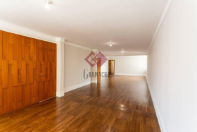 Apartamento com 3 Quartos à Venda, 206 m² em Higienópolis - São Paulo