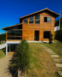 Casa de Condomínio com 4 Quartos à Venda, 200 m² em Centro - Domingos Martins