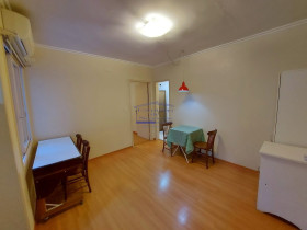 Apartamento com 3 Quartos à Venda, 67 m² em Guarujá - Porto Alegre