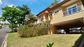 Casa de Condomínio com 4 Quartos à Venda, 338 m² em Jardim Indaiá - Embu Das Artes
