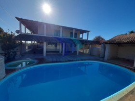 Casa com 4 Quartos à Venda, 450 m² em Foguete - Cabo Frio