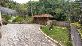 Casa com 4 Quartos à Venda,  em Conego - Nova Friburgo