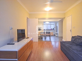 Apartamento com 4 Quartos à Venda, 101 m² em Carvoeira - Florianópolis