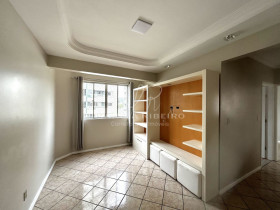Apartamento com 3 Quartos à Venda, 69 m² em Trindade - Florianópolis