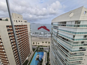Apartamento com 2 Quartos à Venda, 117 m² em Vila Alzira - Guarujá
