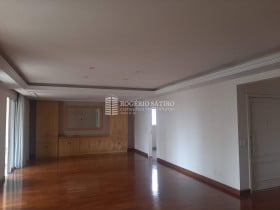 Apartamento com 4 Quartos para Alugar, 267 m² em Chácara Klabin - São Paulo