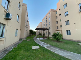 Apartamento com 2 Quartos à Venda, 40 m² em Jardim Leopoldina - Porto Alegre