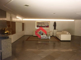 Apartamento com 3 Quartos à Venda, 194 m² em Meireles - Fortaleza