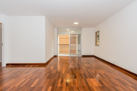 Apartamento com 3 Quartos à Venda, 135 m² em Lagoa - Rio De Janeiro