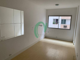 Apartamento com 2 Quartos à Venda, 70 m² em Vila Belmiro - Santos