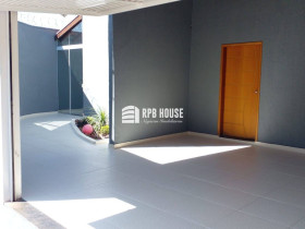 Casa com 3 Quartos à Venda, 122 m² em Planalto Verde - Ribeirão Preto