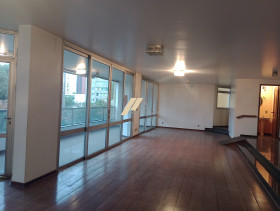 Apartamento com 4 Quartos à Venda, 237 m² em Cambuí - Campinas