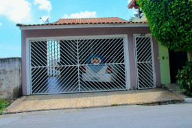 Casa com 4 Quartos à Venda, 246 m² em Parque Industrial Das Oliveiras - Taboão Da Serra