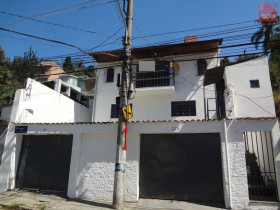 Sobrado com 3 Quartos para Alugar, 300 m² em Pirituba - São Paulo