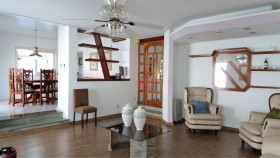 Casa com 4 Quartos à Venda, 350 m² em Nonoai - Porto Alegre