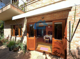 Casa de Condomínio com 4 Quartos à Venda, 369 m² em Granja Viana - Cotia