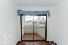Apartamento com 2 Quartos à Venda, 65 m² em Moema - São Paulo
