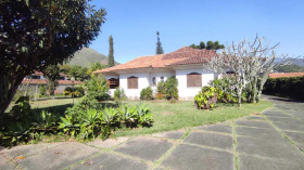Casa com 4 Quartos à Venda, 3.600 m² em Tijuca - Teresópolis