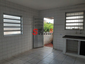 Casa com 2 Quartos para Alugar, 60 m² em Cangaíba - São Paulo