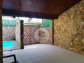 Casa com 4 Quartos à Venda, 280 m² em São José - Peruíbe
