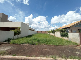 Terreno à Venda, 362 m² em Bonfim Paulista - Ribeirão Preto