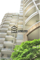 Apartamento com 2 Quartos à Venda, 157 m² em Vila Nova Conceição - São Paulo