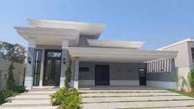 Casa com 4 Quartos à Venda, 693 m² em Condomínio Florais Itália - Cuiabá