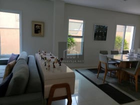 Casa com 4 Quartos à Venda, 400 m² em Tamboré - Santana De Parnaíba