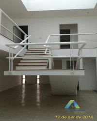 Sobrado com 4 Quartos à Venda, 350 m² em Brooklin Paulista - São Paulo