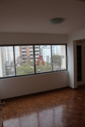 Apartamento com 2 Quartos para Alugar, 74 m² em Moema - São Paulo