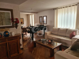 Casa de Condomínio com 4 Quartos à Venda, 500 m² em Alphaville - Barueri