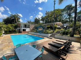 Casa com 4 Quartos à Venda, 850 m² em Vila Santo Antônio - Cotia