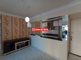 Apartamento com 3 Quartos à Venda, 92 m² em Centro - Londrina