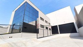 Galpão para Alugar, 947 m² em Loteamento Industrial Veccon Zeta - Sumaré