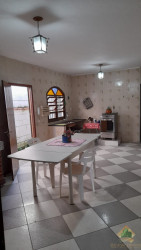 Casa com 3 Quartos à Venda, 200 m² em Perequê Açu - Ubatuba
