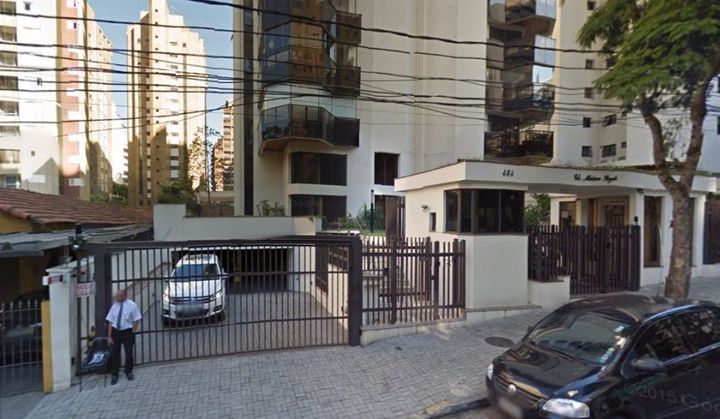 Imagem de fundo do condomínio Condomínio Maison Royale - Moema - São Paulo - SP