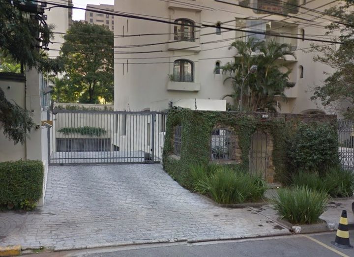 Imagem de fundo do condomínio Condomínio Mont Royal - Alto De Pinheiros - São Paulo - SP