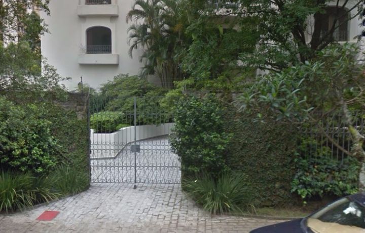 Imagem de fundo do condomínio Condomínio Mont Royal - Alto De Pinheiros - São Paulo - SP