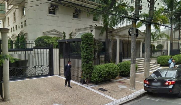 Imagem de fundo do condomínio Condomínio Palazzo Reale - Jardim Europa - São Paulo - SP