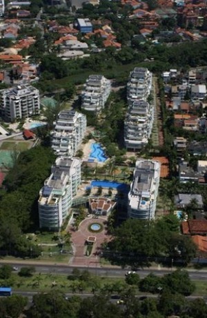 Imagem de fundo do condomínio Condomínio Paradiso Residence Service - Barra Da Tijuca - Rio De Janeiro - RJ