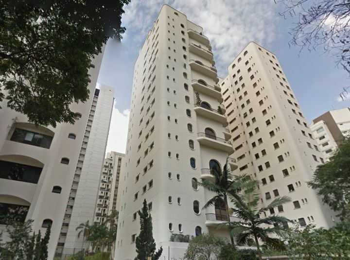 Imagem de fundo do condomínio Condomínio Plaza I E II - Moema - São Paulo - SP